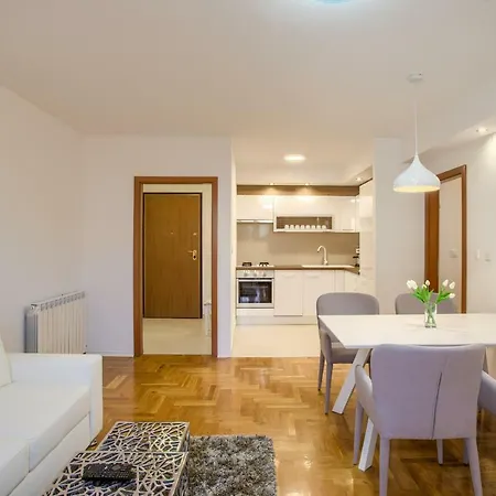 San Rocco Center Appartement